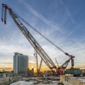 The 120m crane will be working throughout 2017 Source Capital and Counties Properties